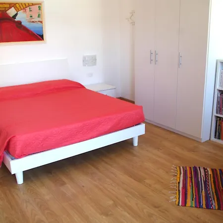 Casa Degli Artisti *