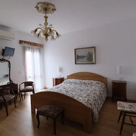 Casa Degli Artisti Burano