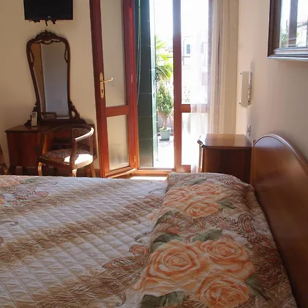 Casa Degli Artisti Appartamento Burano