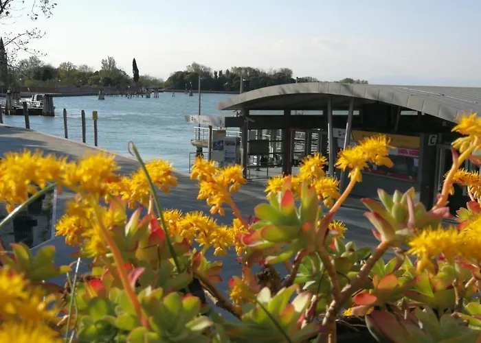 Casa Degli Artisti *