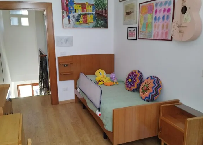 Casa Degli Artisti * Burano